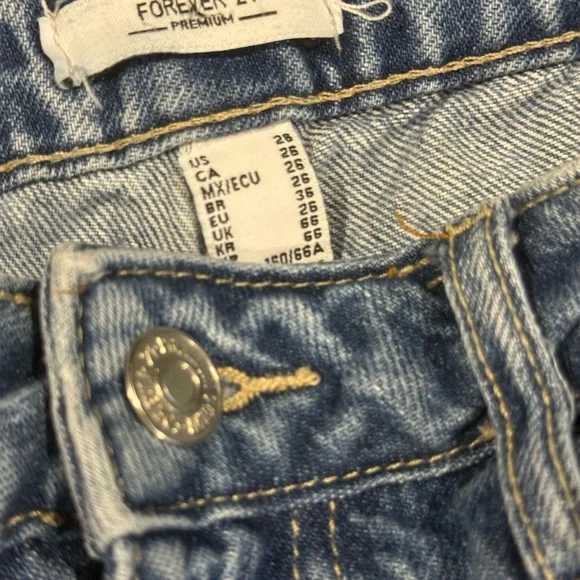 Forever 21 Distressed Flare Jeans in Blue - Picture 4 of 10